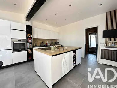 House in Houilles (78800)