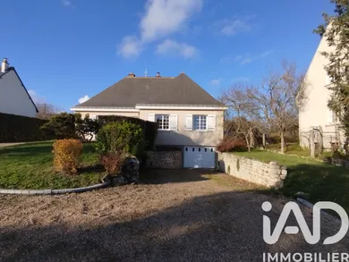 Maison traditionnelle à Chinon (37500)