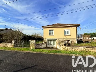 Maison à L'Isle-Jourdain (86150)