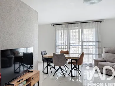 Apartment in Villeneuve-la-Garenne (92390)