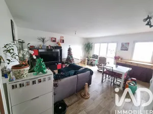 Apartment in Yerres (91330)