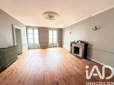 Apartment in Nantes (44000)