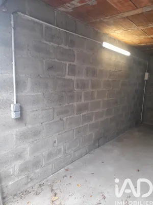 Garage in Vaux-sur-Seine (78740)