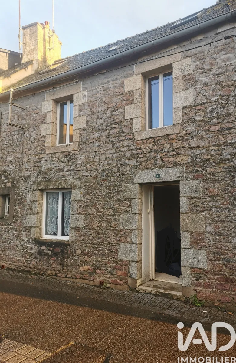 Maison 4 pièces 65 m² · à Quemper-Guézennec · 65 m² · 90 000 €