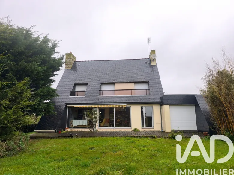 Maison 4 pièces 152 m² · à Treffiagat · 152 m² · 397 000 €