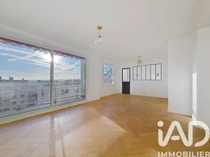 Apartment in Suresnes (92150)