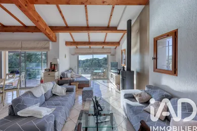 Traditional house in Sanary-sur-Mer (83110)