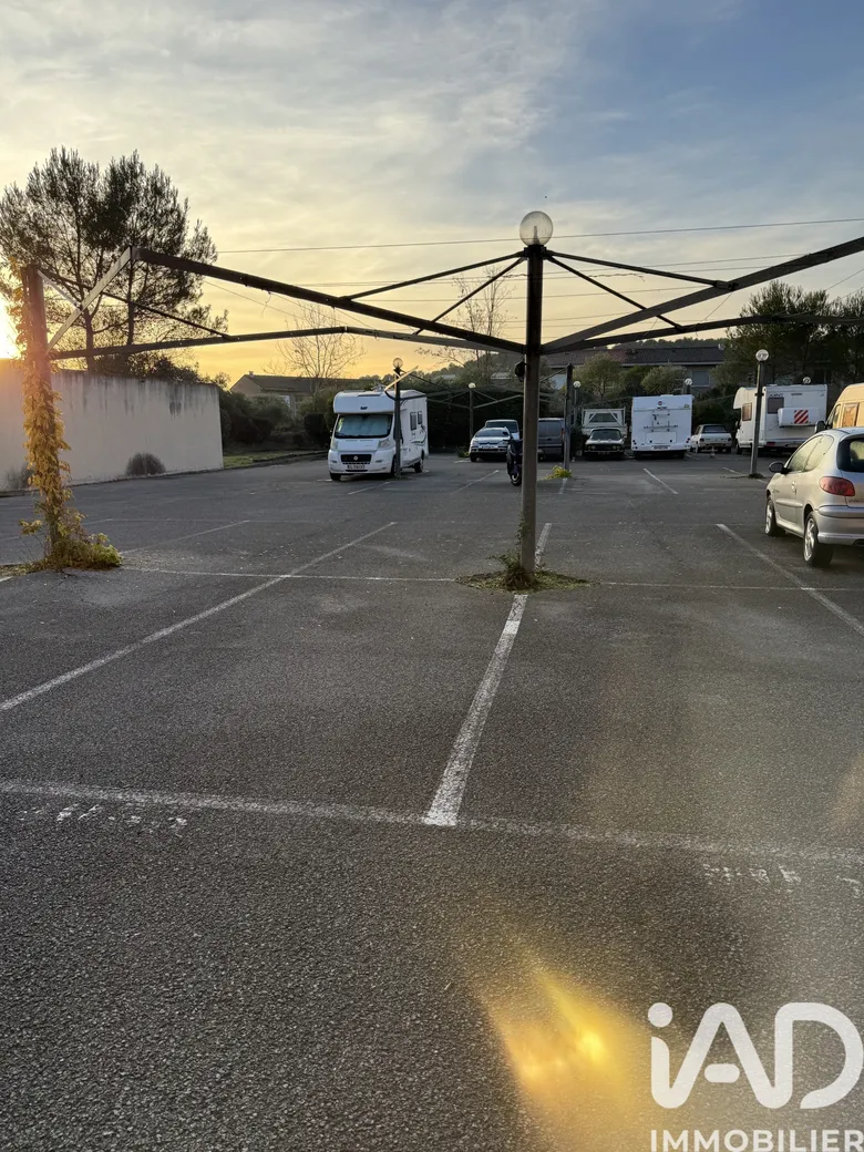 Parking 12 m² · à Valbonne · 12 m² · 15 000 €