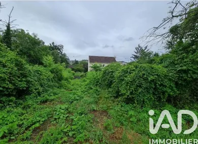 Building plot in Villecresnes (94440)