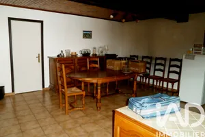 Maison de campagne à Les Clérimois (89190)