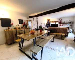 Maison de village à Châtenay-sur-Seine (77126)