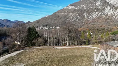 Land in LASSUR (09310)