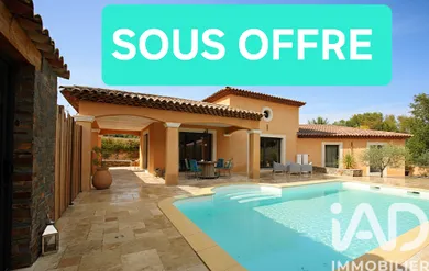 Pavillon à Villeneuve (04180)