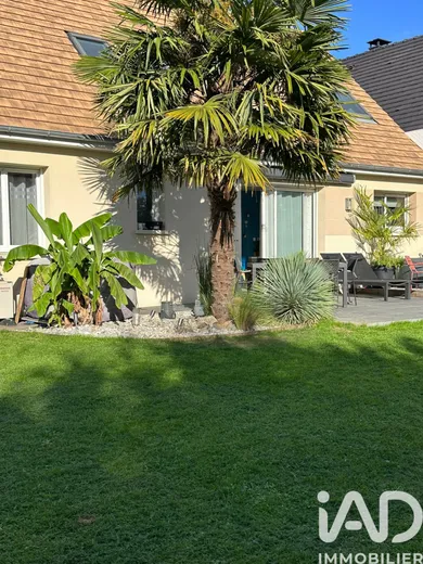 Maison à Saint-Pavace (72190)