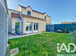 Maison de ville à Saint-Fargeau-Ponthierry (77310)