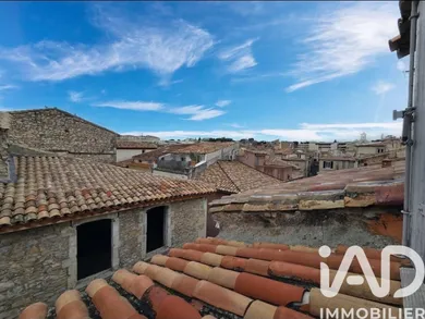 Building in Nîmes (30000)