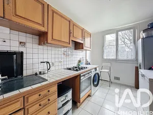 Apartment in Pontoise (95300)