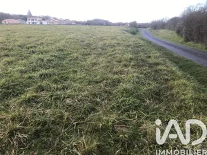 Terrain à bâtir à Ladevèze-Rivière (32230)