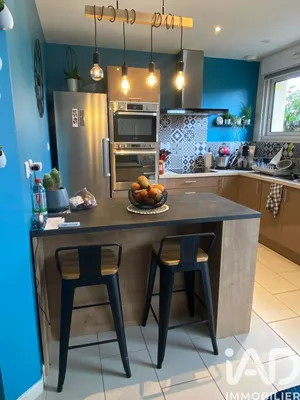 Maison à Saint-Pavace (72190)