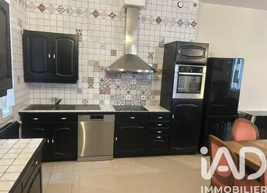 Townhouse in Bagnols-sur-Cèze (30200)