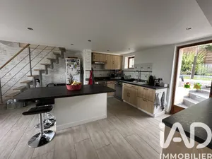 House in Elbeuf (76500)