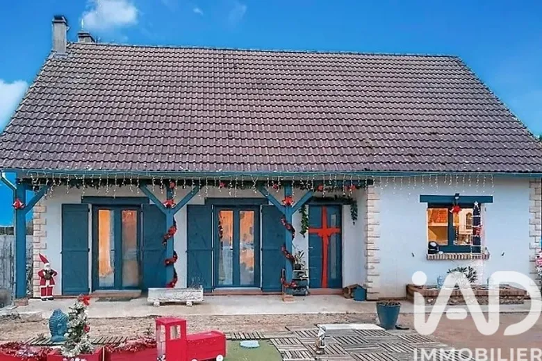 Maison 7 pièces 138 m² · à Neuvy-en-Sullias · 138 m² · 190 000 €