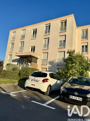 Apartment in Villiers-sur-Orge (91700)