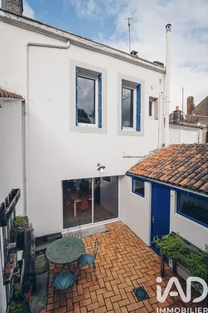 Townhouse in Rezé (44400)