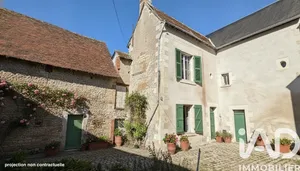 Traditional house in Amboise (37400)