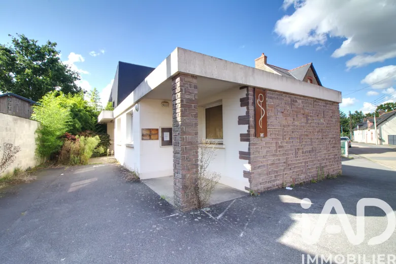 Maison 12 pièces 303 m² · à Bain-de-Bretagne · 303 m² · 310 000 €
