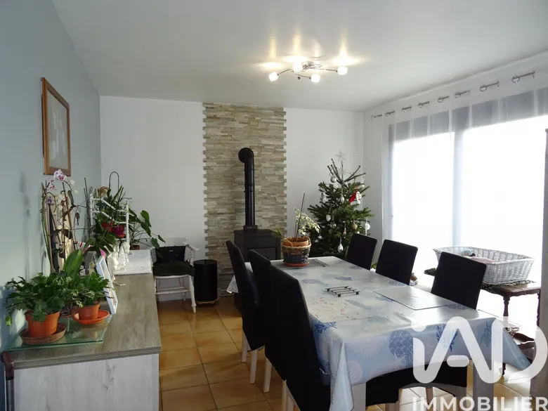 Maison 6 pièces 93 m² · à Vendeuil-Caply · 93,3 m² · 225 000 €