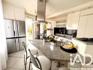 Maison de ville à Villeneuve-en-Retz (44580)