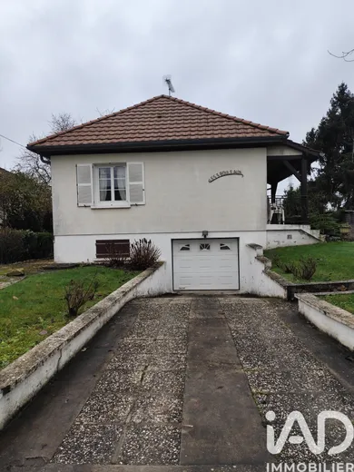 Maison traditionnelle à Léchelle (77171)