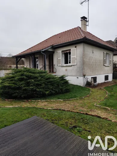 Maison traditionnelle à Léchelle (77171)