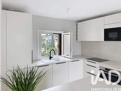 Appartement à Sanary-sur-Mer (83110)