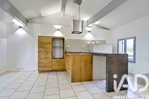 Duplex in Saint-Laurent-Médoc (33112)