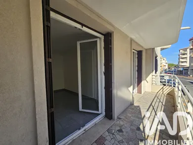 Appartement à Antibes (06600)