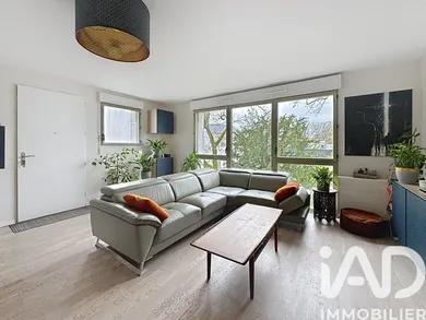 Apartment in Saint Michel sur Orge (91240)