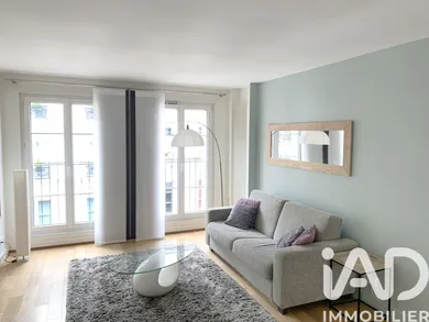 Apartment in Paris (75006)