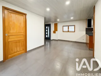 Apartment in Saint Michel sur Orge (91240)