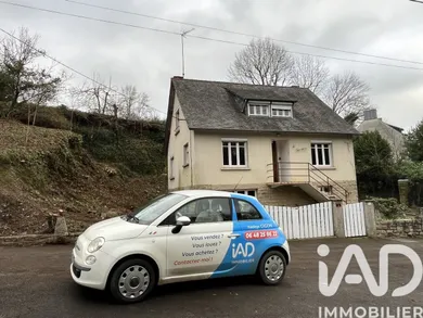 Traditional house in Léhon (22100)