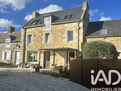 Maison de campagne à PLEURTUIT (35730)