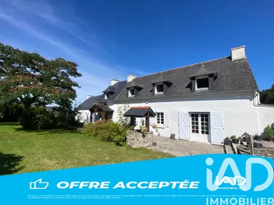 Maison à Spézet (29540)