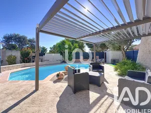 Architectural house in Istres (13800)