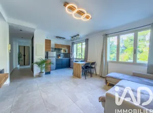 Apartment in Saint-Raphaël (83700)