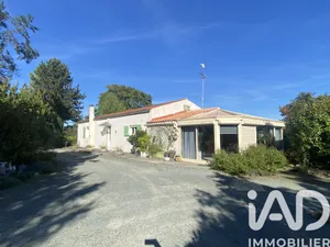 Maison à Forges (17290)