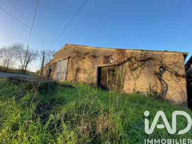 Garage in Mauges-sur-Loire (49410)