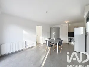 Appartement à Ventabren (13122)