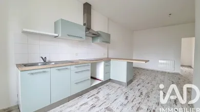 Apartment in Saint-Chamond (42400)
