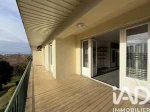 Apartment in Angoulême (16000)